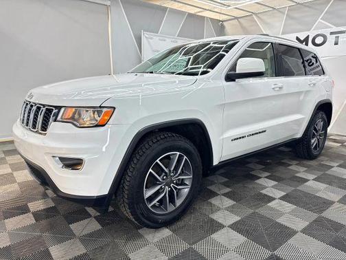 2019 Jeep Grand Cherokee Laredo