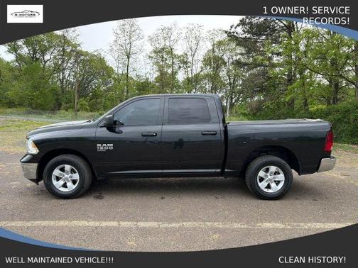 Black 2019 RAM 1500 Classic SLT