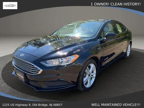 Black 2018 Ford Fusion Hybrid S
