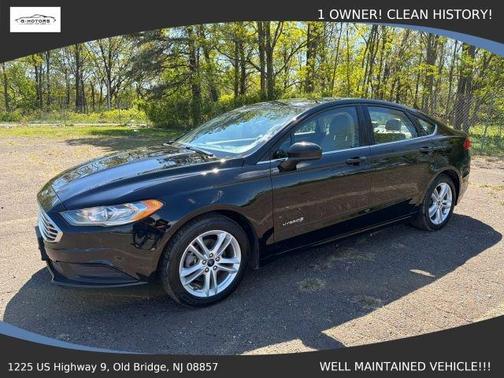 Black 2018 Ford Fusion Hybrid S