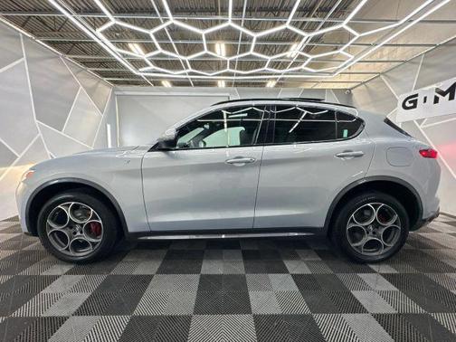 Gray 2022 Alfa Romeo Stelvio Ti