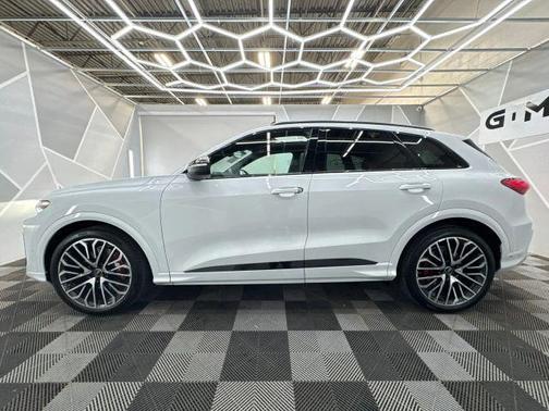 2025 Audi SQ5 3.0T quattro Premium