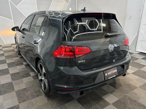 2015 Volkswagen Golf GTI S