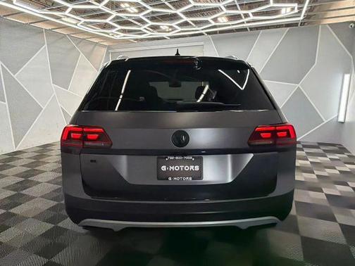 2018 Volkswagen Atlas 3.6L SE w/Technology