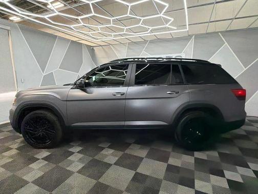 2018 Volkswagen Atlas 3.6L SE w/Technology