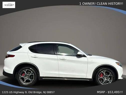 White 2023 Alfa Romeo Stelvio Ti