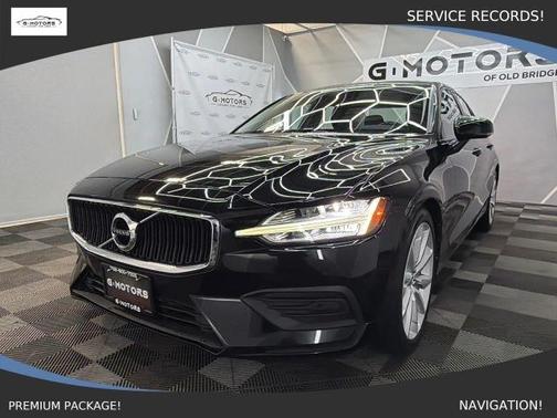 Black 2020 Volvo S60 T6 Momentum
