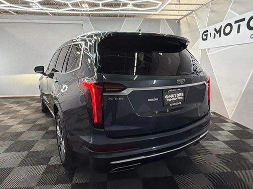 Gray 2020 Cadillac XT6 Premium Luxury FWD