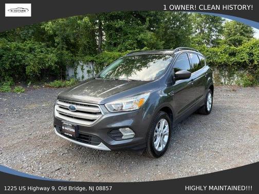 Gray 2018 Ford Escape SE