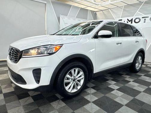 2020 Kia Sorento LX