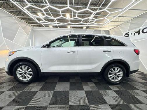 2020 Kia Sorento LX