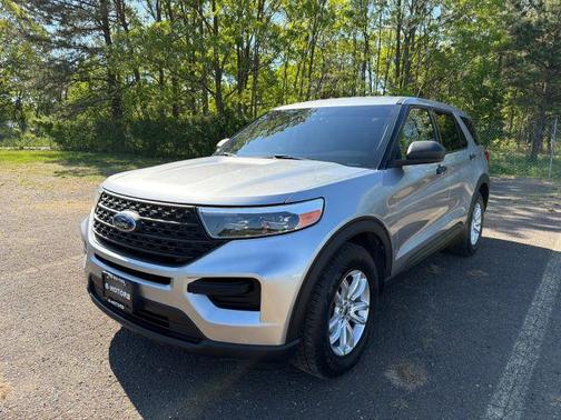 Silver 2020 Ford Explorer Base