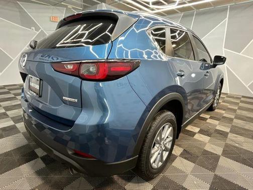2023 Mazda CX-5 2.5 S Preferred Package
