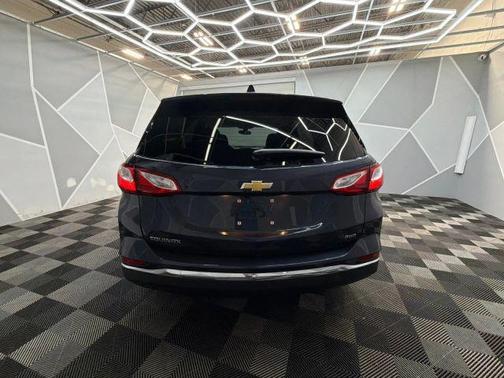 Blue 2018 Chevrolet Equinox LS