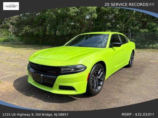 Green 2019 Dodge Charger SXT