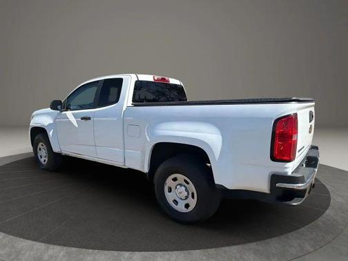 White 2019 Chevrolet Colorado WT