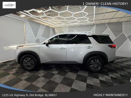 Silver 2022 Nissan Pathfinder S