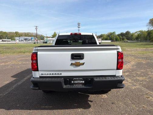 White 2018 Chevrolet Silverado 1500 WT