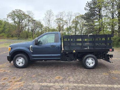 Blue 2017 Ford F-250 XL