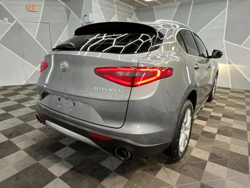 Gray 2018 Alfa Romeo Stelvio Ti