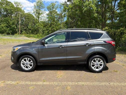 Gray 2018 Ford Escape SE