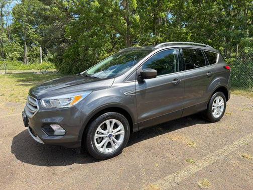 Gray 2018 Ford Escape SE