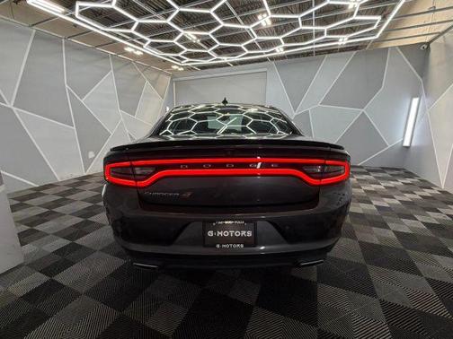 Gray 2018 Dodge Charger GT