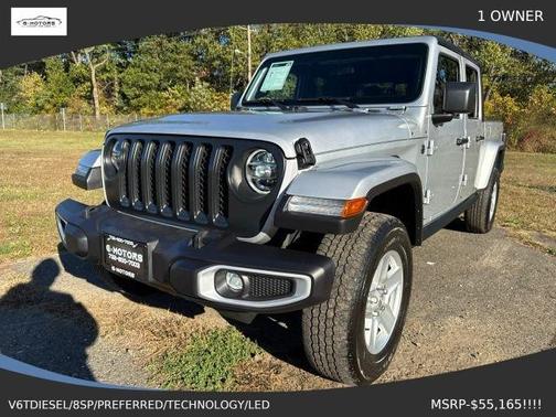 2022 Jeep Gladiator Sport