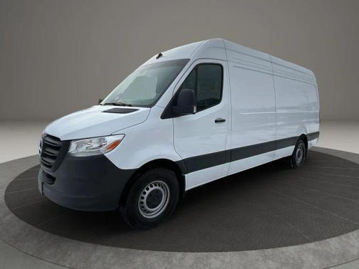 White 2025 Mercedes-Benz Sprinter 2500 HIGH ROOF W/170 WB