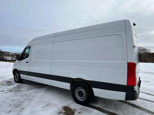 2025 Mercedes-Benz Sprinter 2500 HIGH ROOF W/170 WB