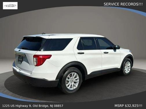 White 2021 Ford Explorer Base