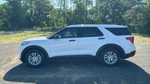 White 2021 Ford Explorer Base