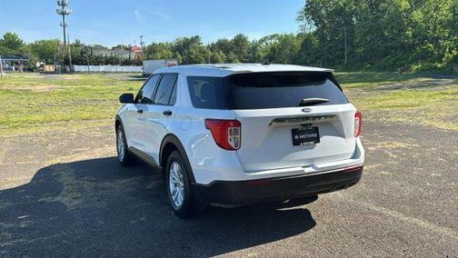 White 2021 Ford Explorer Base