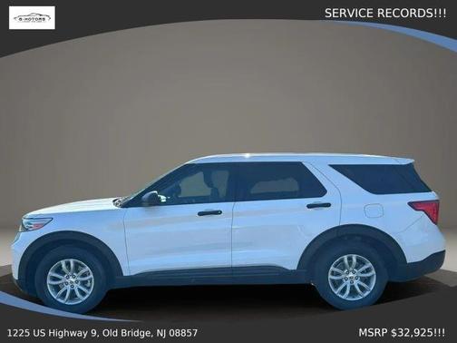 White 2021 Ford Explorer Base