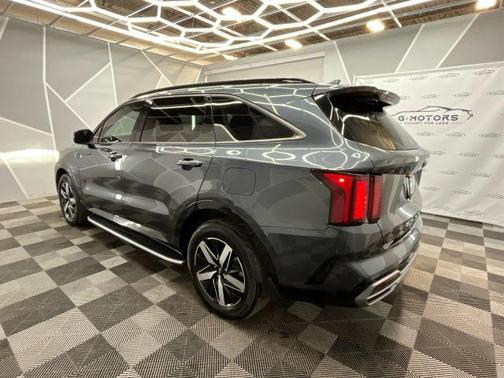 2021 Kia Sorento S
