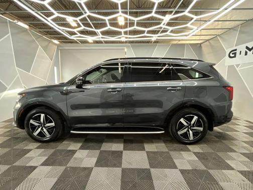 2021 Kia Sorento S