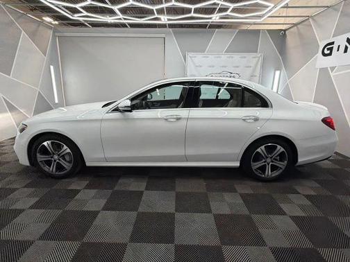2017 Mercedes-Benz E-Class E 300 4MATIC