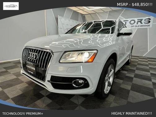 Glacier White Metallic 2017 Audi Q5 2.0T Premium Plus