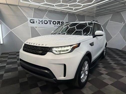 Fuji White 2020 Land Rover Discovery SE