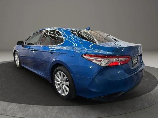 Blue 2019 Toyota Camry LE