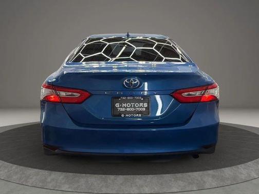 Blue 2019 Toyota Camry LE