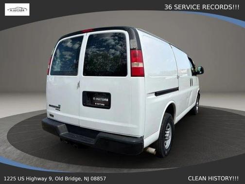 White 2015 Chevrolet Express 2500 Work Van