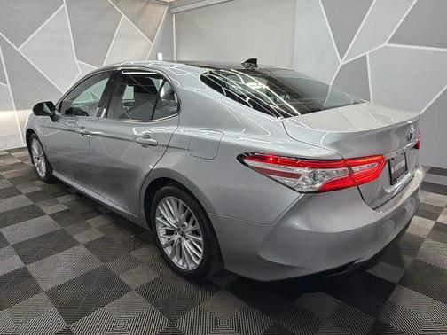 Silver 2019 Toyota Camry XLE