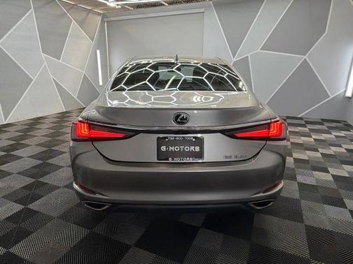 2019 Lexus ES 350 