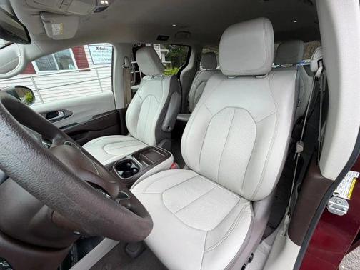 Red 2021 Chrysler Voyager LXI