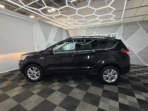 Black 2018 Ford Escape SEL