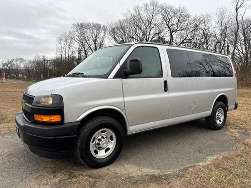 2020 Chevrolet Express 2500 LS