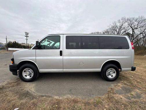 2020 Chevrolet Express 2500 LS