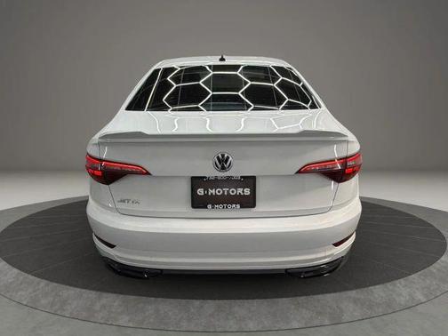 Pure White 2019 Volkswagen Jetta 1.4T R-Line