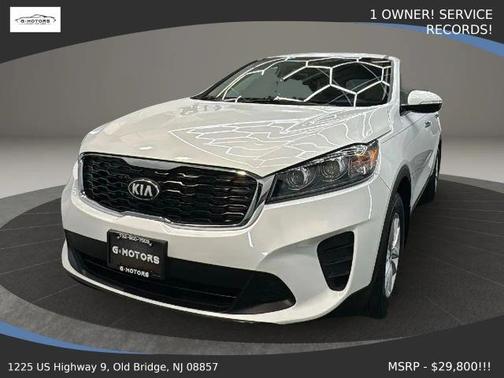 White 2020 Kia Sorento LX